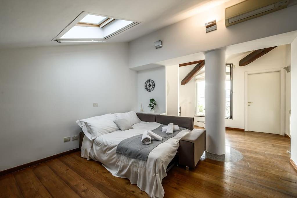 Buenos Aires' Nest - 10 Minutes From Duomo With Terrace Lejlighed Milano Eksteriør billede